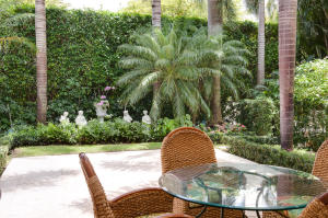 LEIGHTONS - Residential