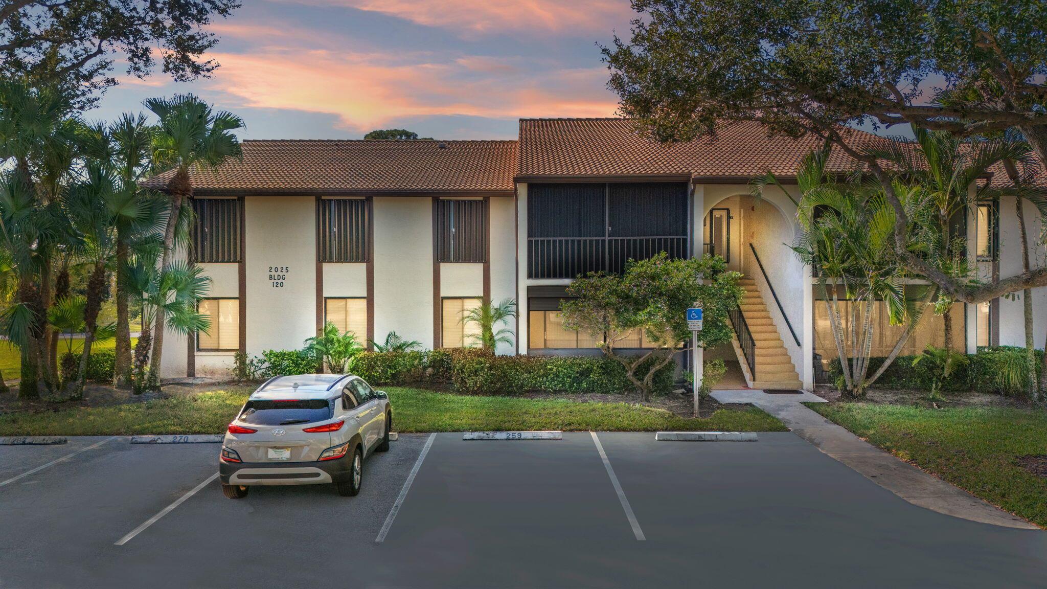 PINE RIDGE AT MARTIN DOWN - Residential