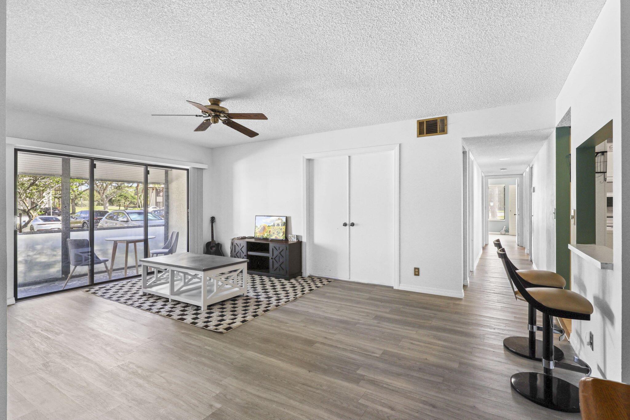 PINE RIDGE AT MARTIN DOWN - Residential