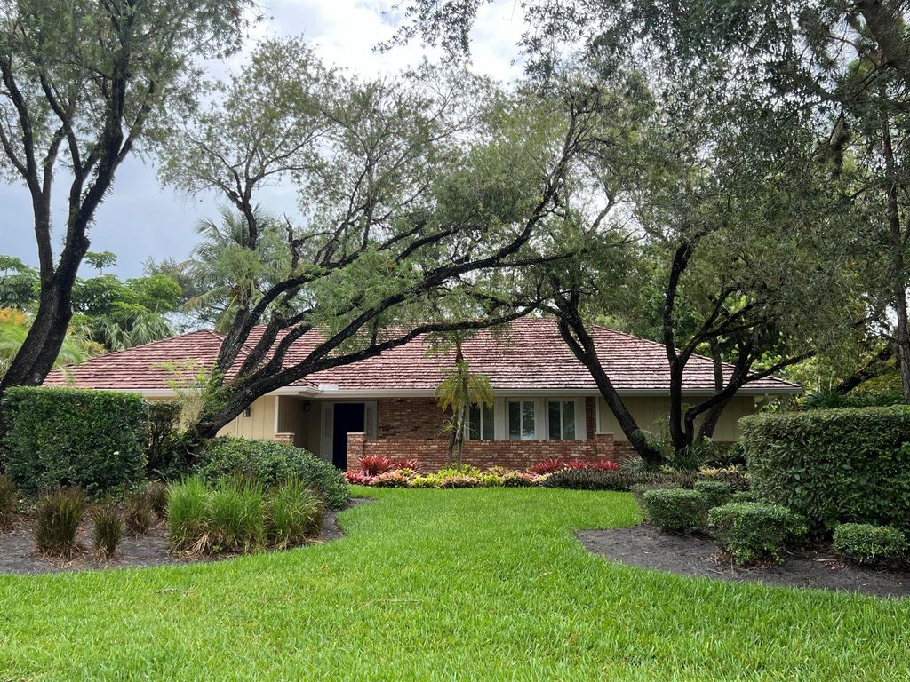 Photo of 6061 SE Medinah Lane, Stuart, FL 34997 (MLS # R11025406)