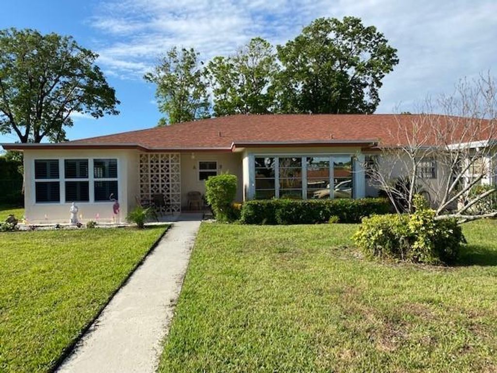 Photo of 4520 NW 3rd Ct #4540, Delray Beach, FL 33445 (MLS # F10350327)