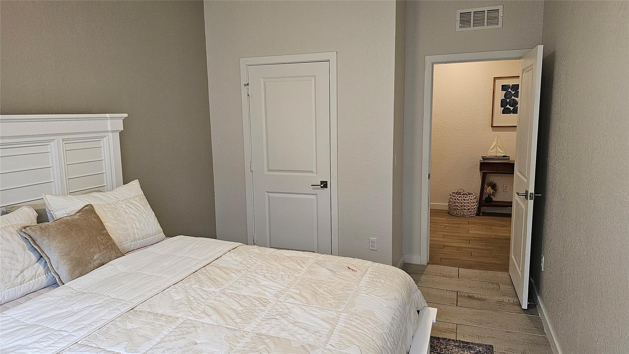 Ocean Breeze West - Residential Lease