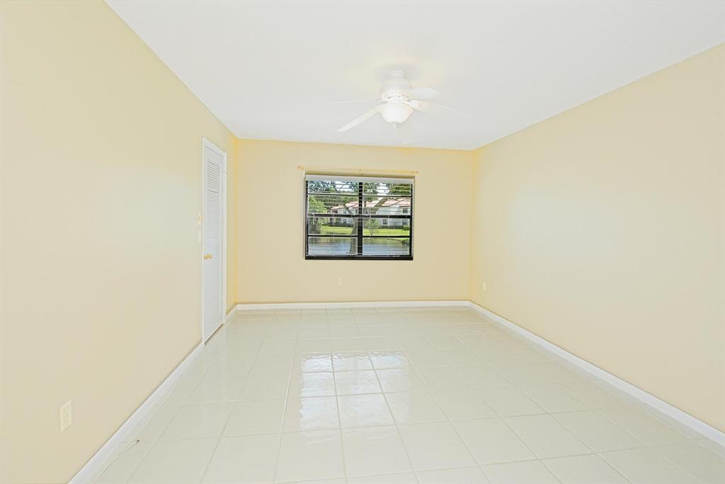 GLADES OF BOCA LAGO CONDO - Residential
