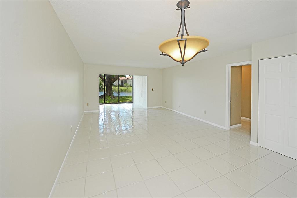 GLADES OF BOCA LAGO CONDO - Residential