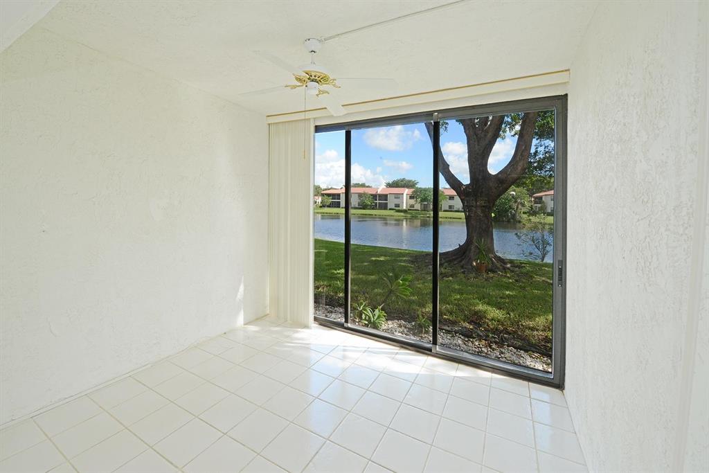 GLADES OF BOCA LAGO CONDO - Residential