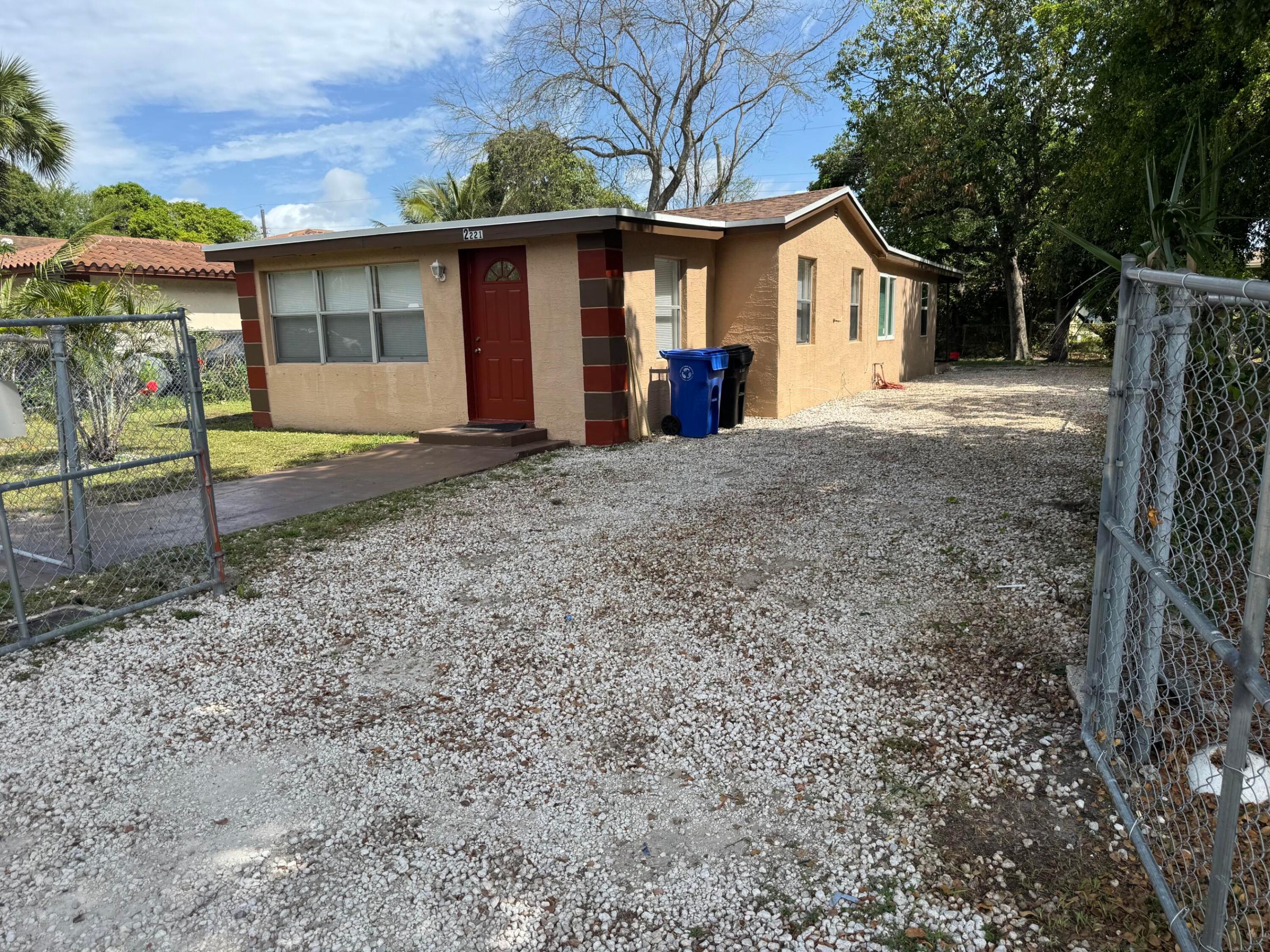 2221 NW 6th Court