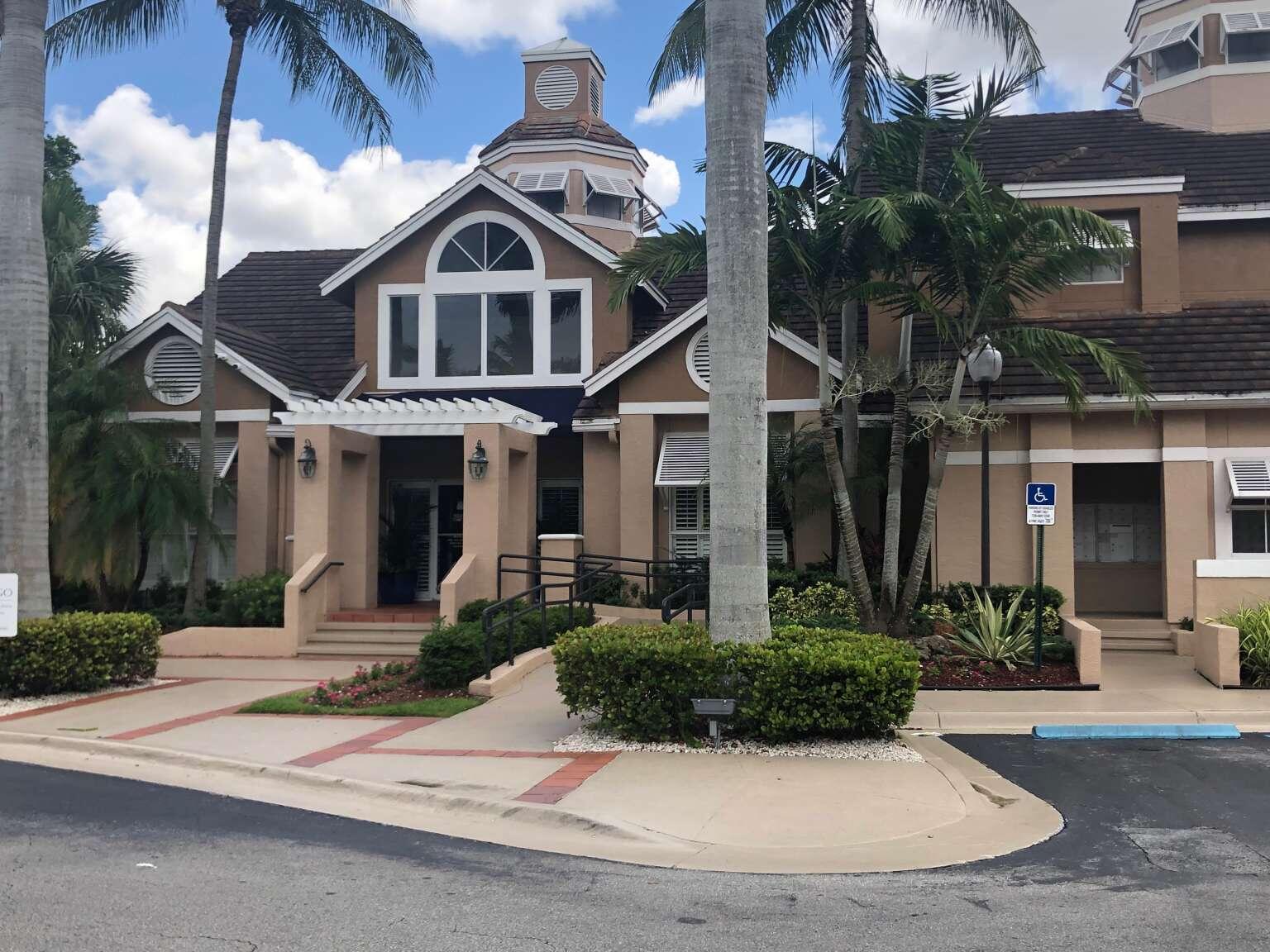 VISTA LAGO AT THE HAMMOCKS CONDO - Residential Lease