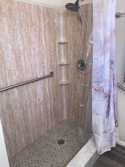 CRESTHAVEN - Residential