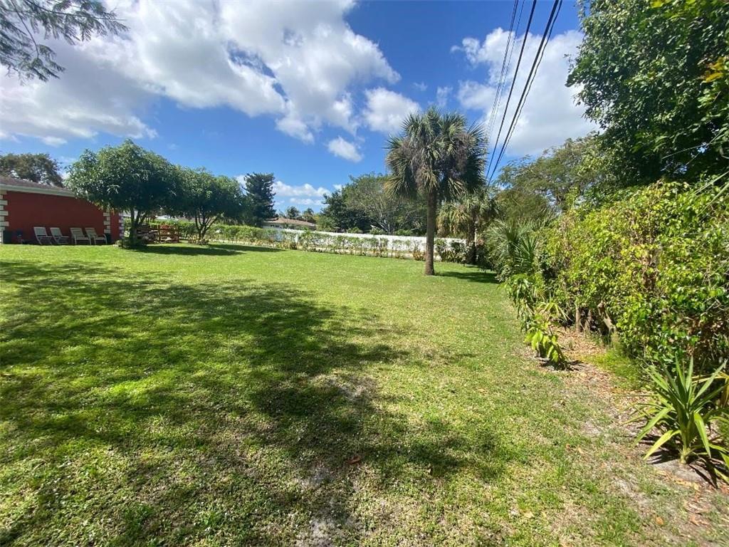 Lloyd Estates Add Corr - Residential