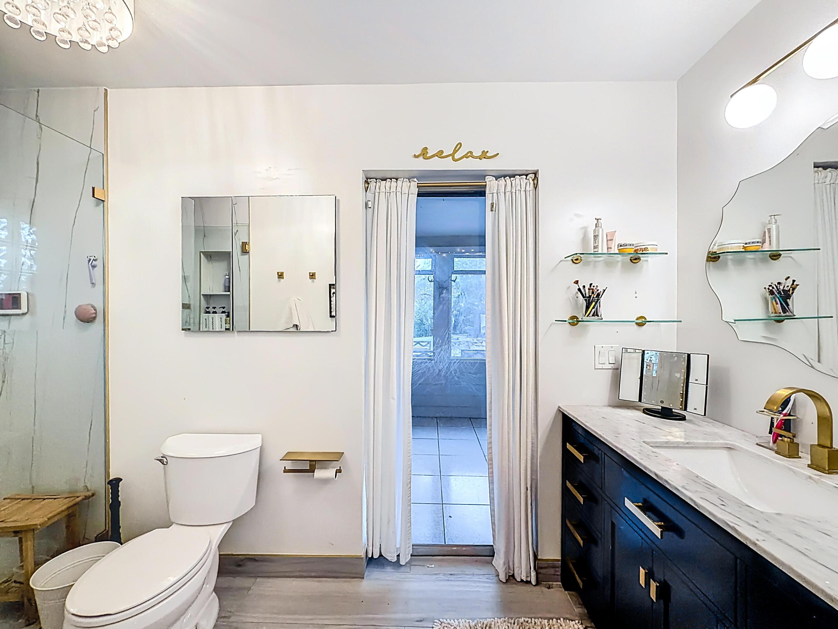 CORAL SPRINGS LAKES - Residential