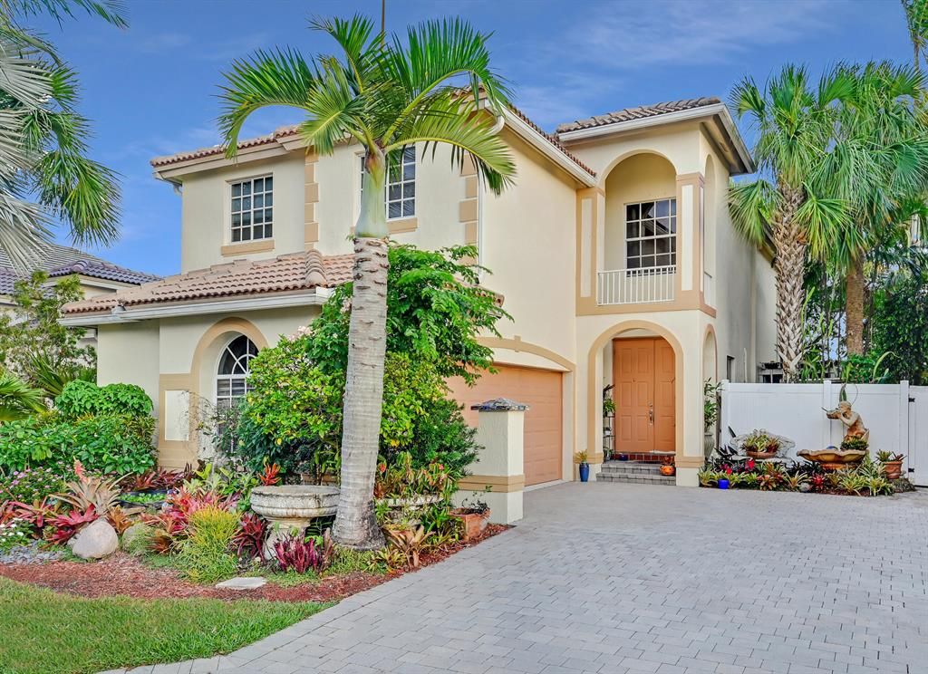 Photo of 4062 Plumbago Place Pl, Lake Worth Beach, FL 33462 (MLS # R10718522)