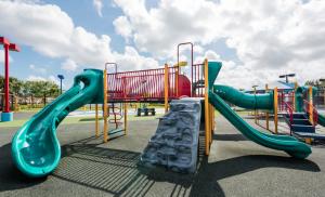 LIBERTY BAY - Residential