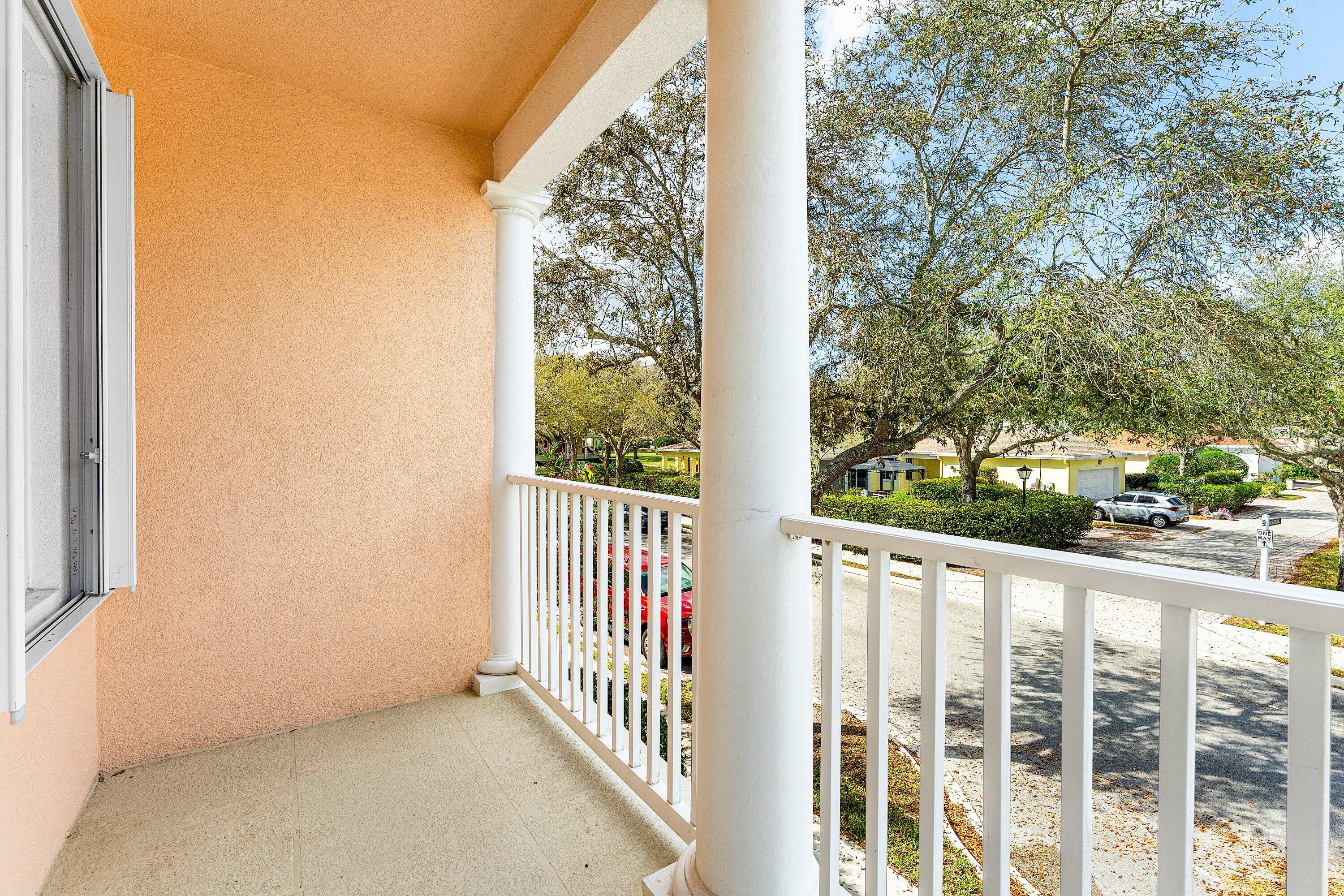 CAMBRIDGE AT ABACOA - Residential