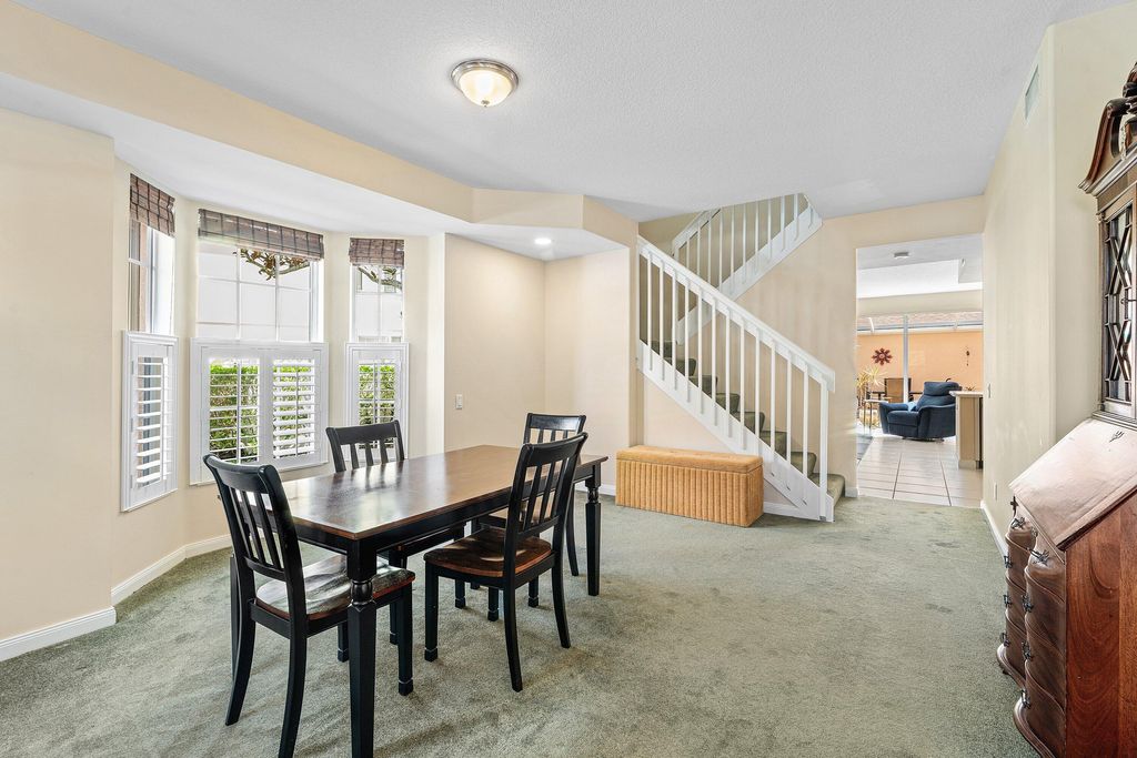 Photo of 139 Waterford Dr, Jupiter, FL 33458 (MLS # B26000113)