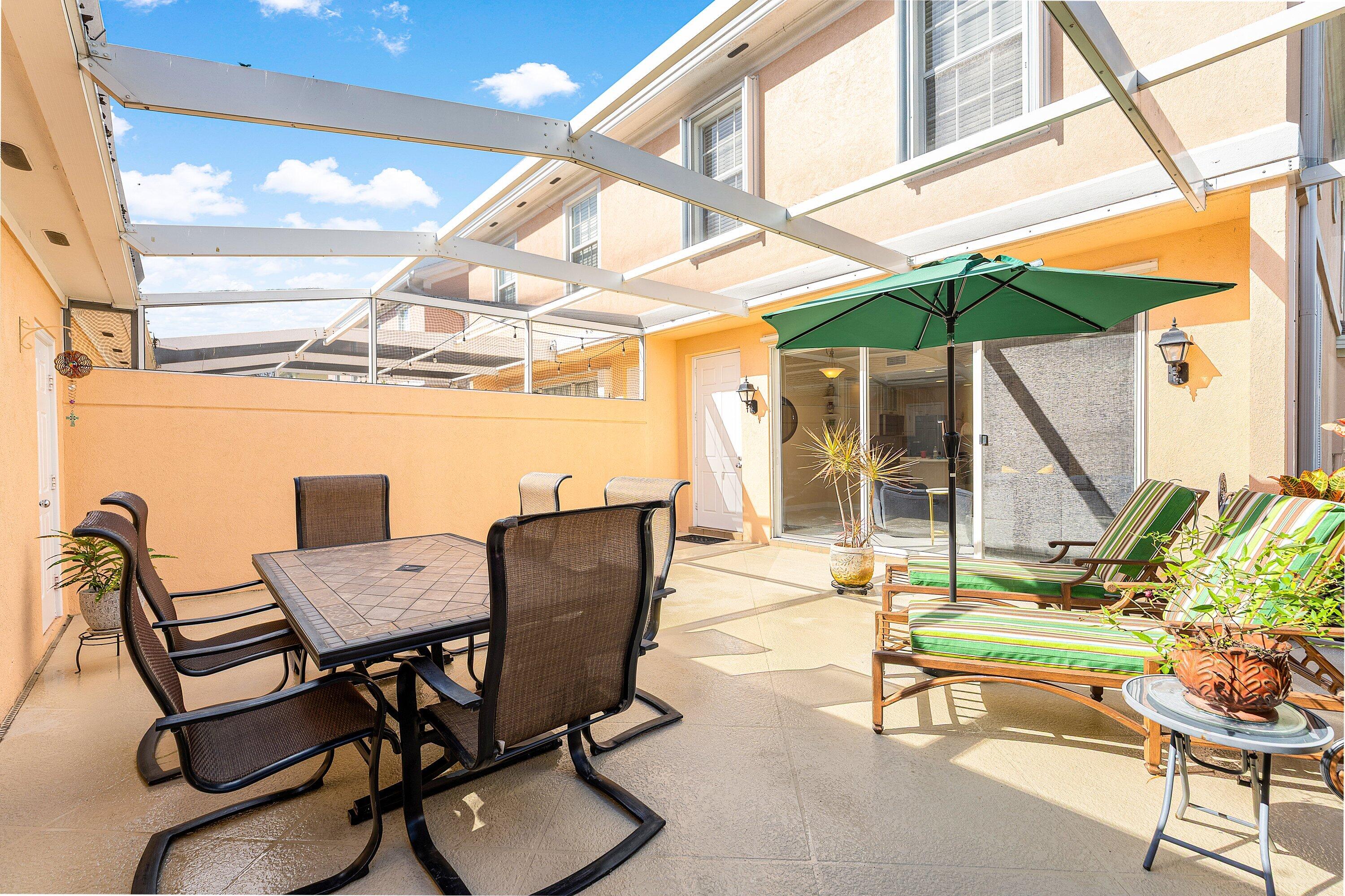 CAMBRIDGE AT ABACOA - Residential