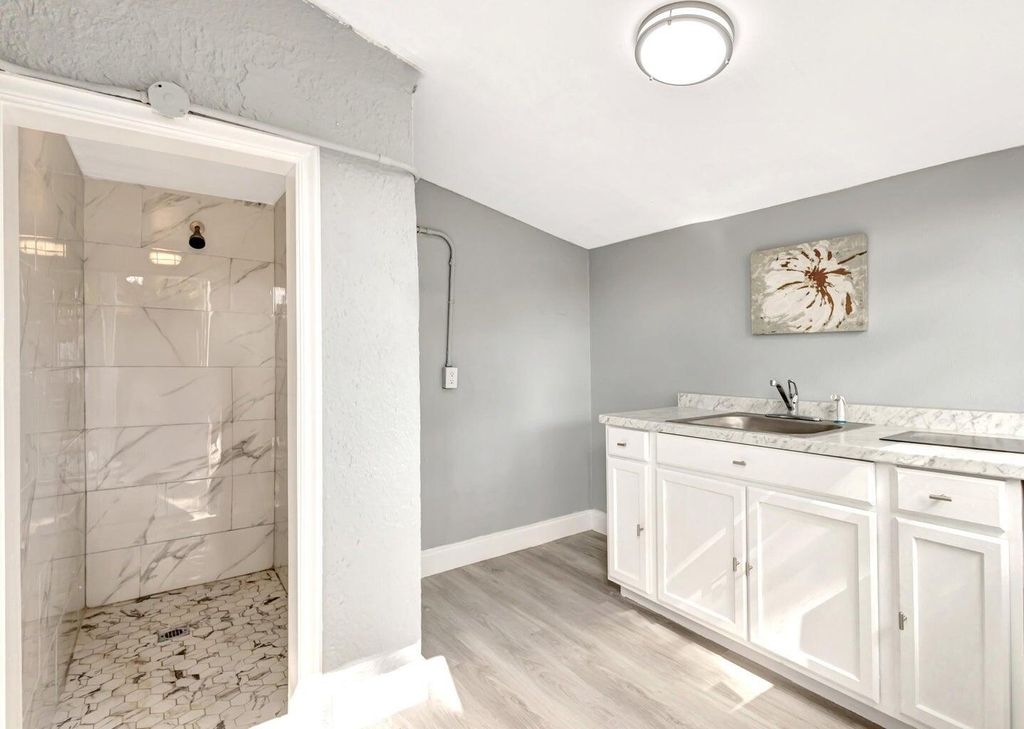 Photo of 448 Roseland Drive, West Palm Beach, FL 33405 (MLS # B26010971)