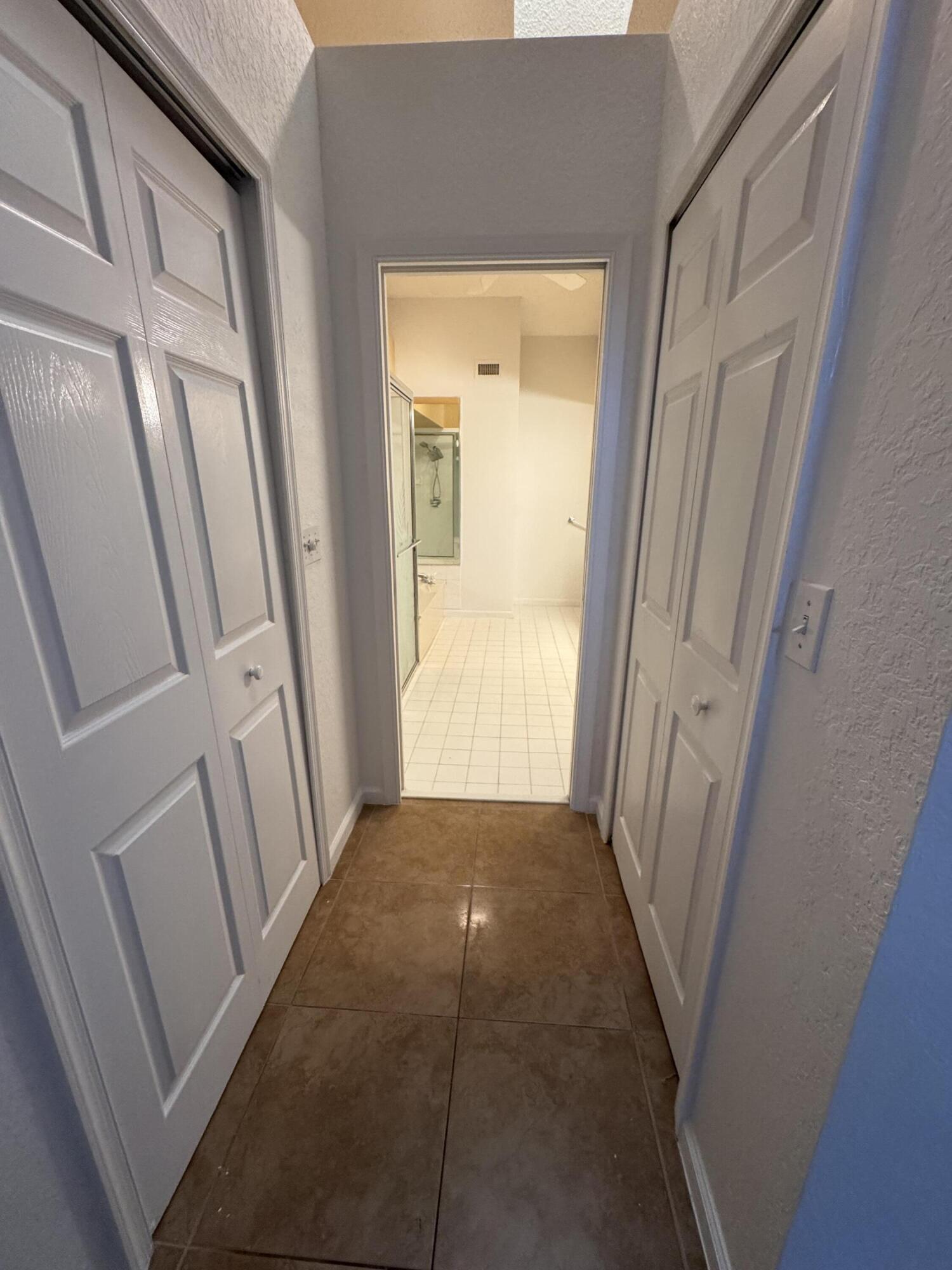 GREENSPOINTE CONDO - Residential