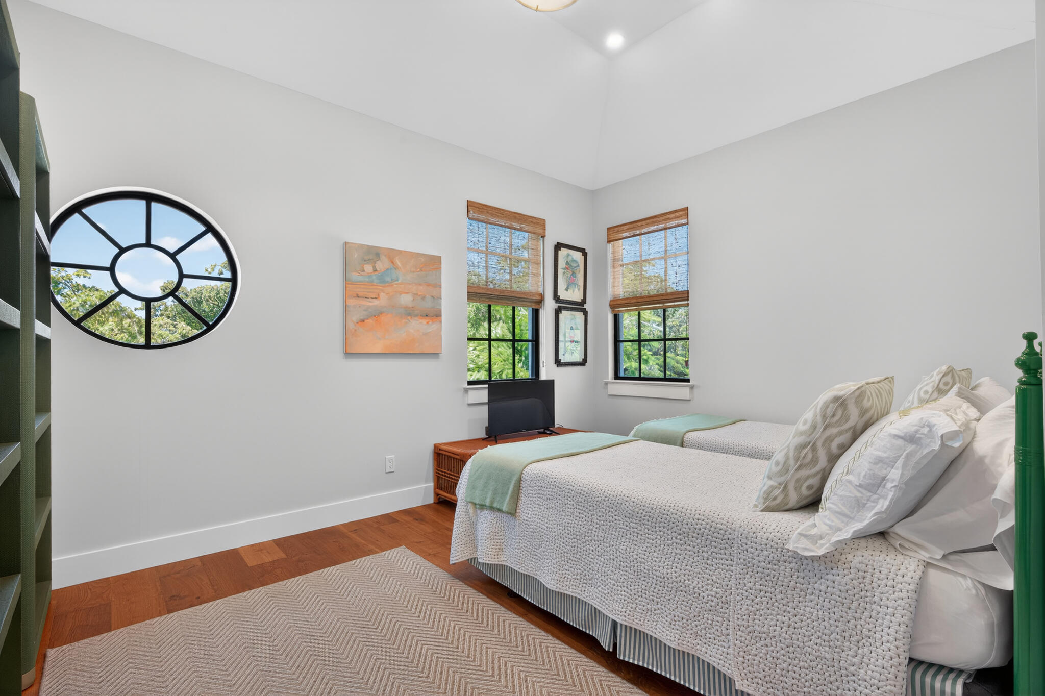 NORTH SHORE TERRACE 1 - Residential