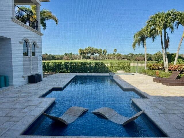OLD PALM 2 - Residential