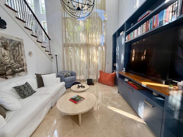 OLD PALM 2 - Residential