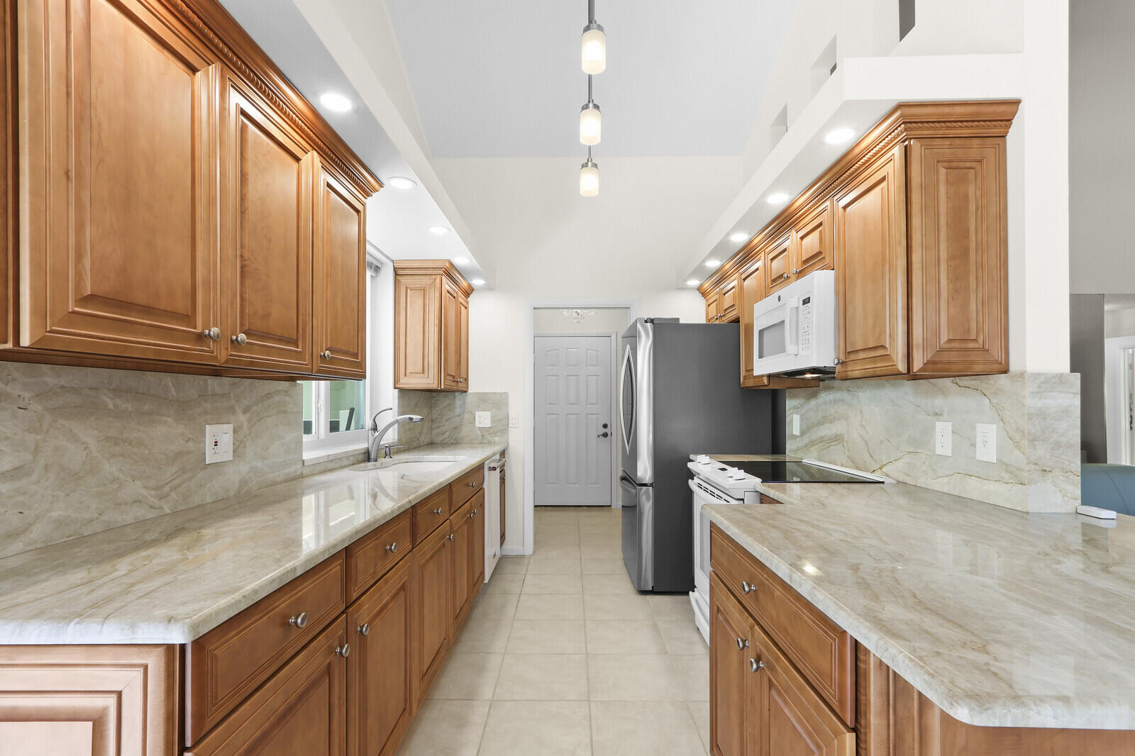 RIDGE AT THE BLUFFS - Residential