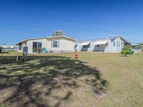 A home in Barefoot Bay