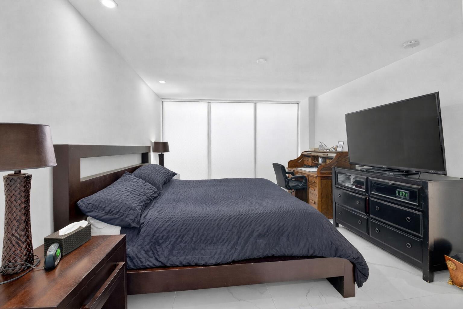 WILLOW WOOD MIDRISE CONDO - Residential