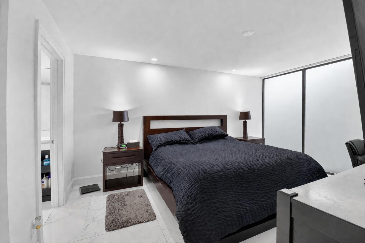 WILLOW WOOD MIDRISE CONDO - Residential