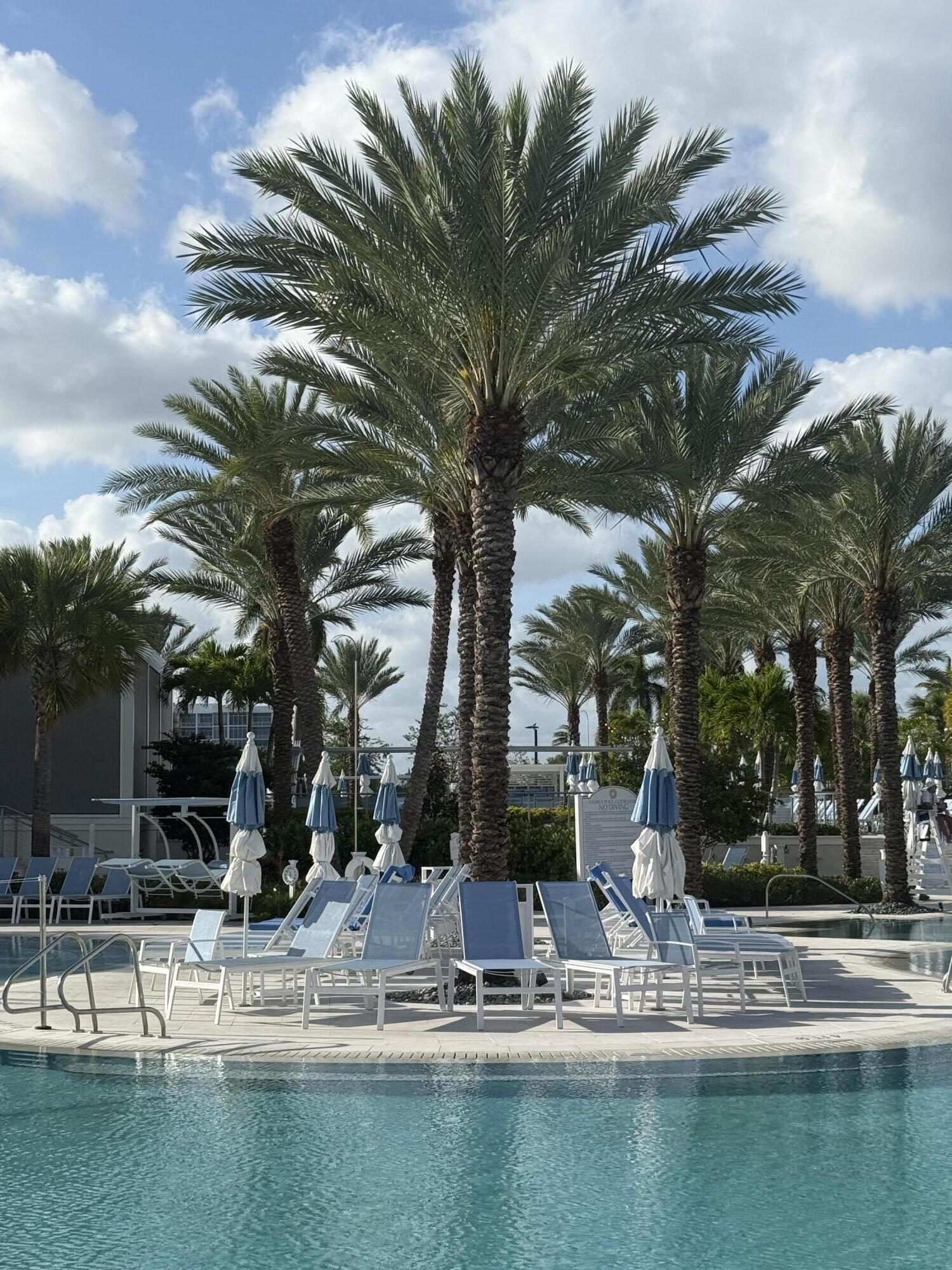 WILLOW WOOD MIDRISE CONDO - Residential