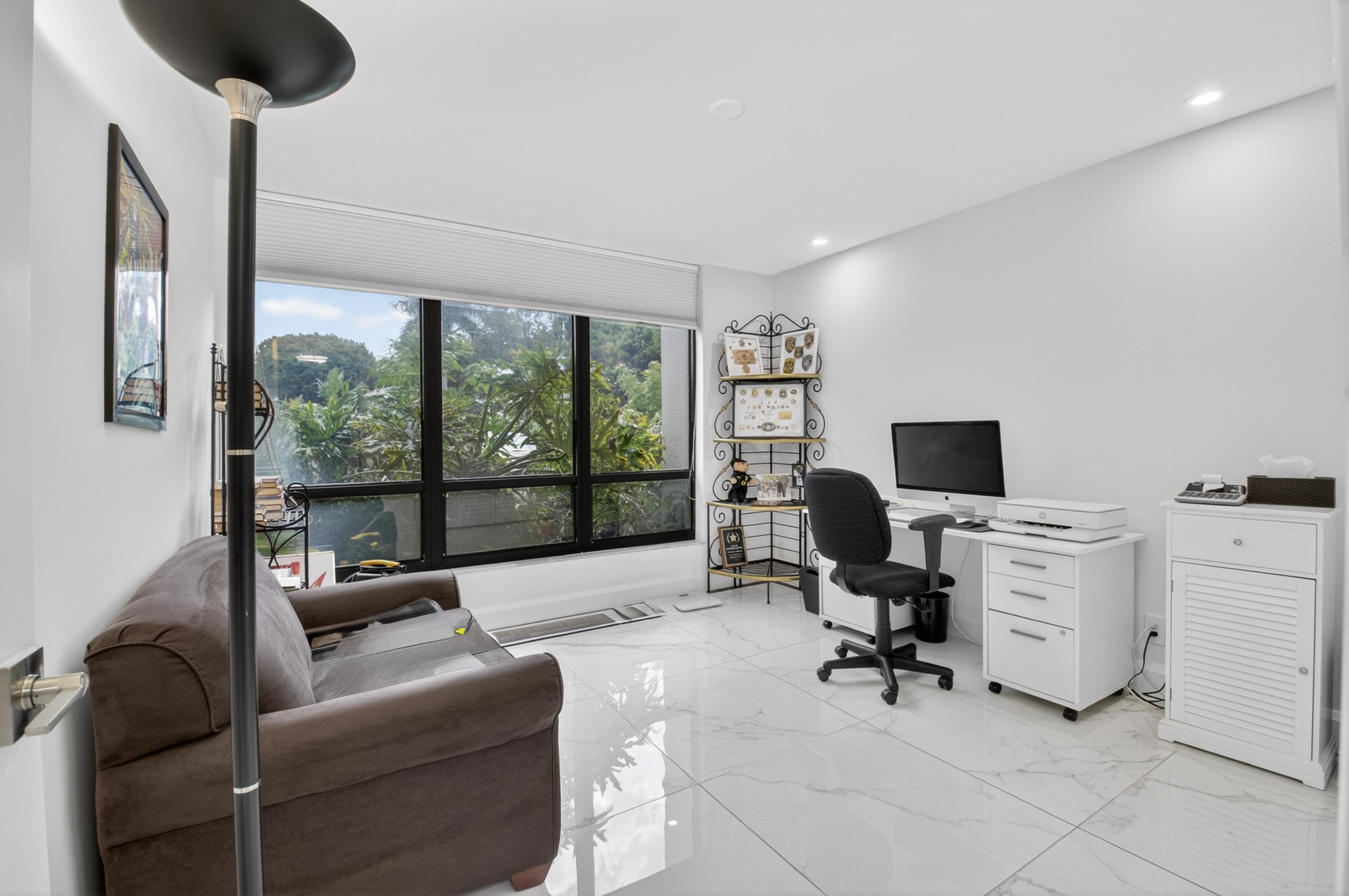 WILLOW WOOD MIDRISE CONDO - Residential