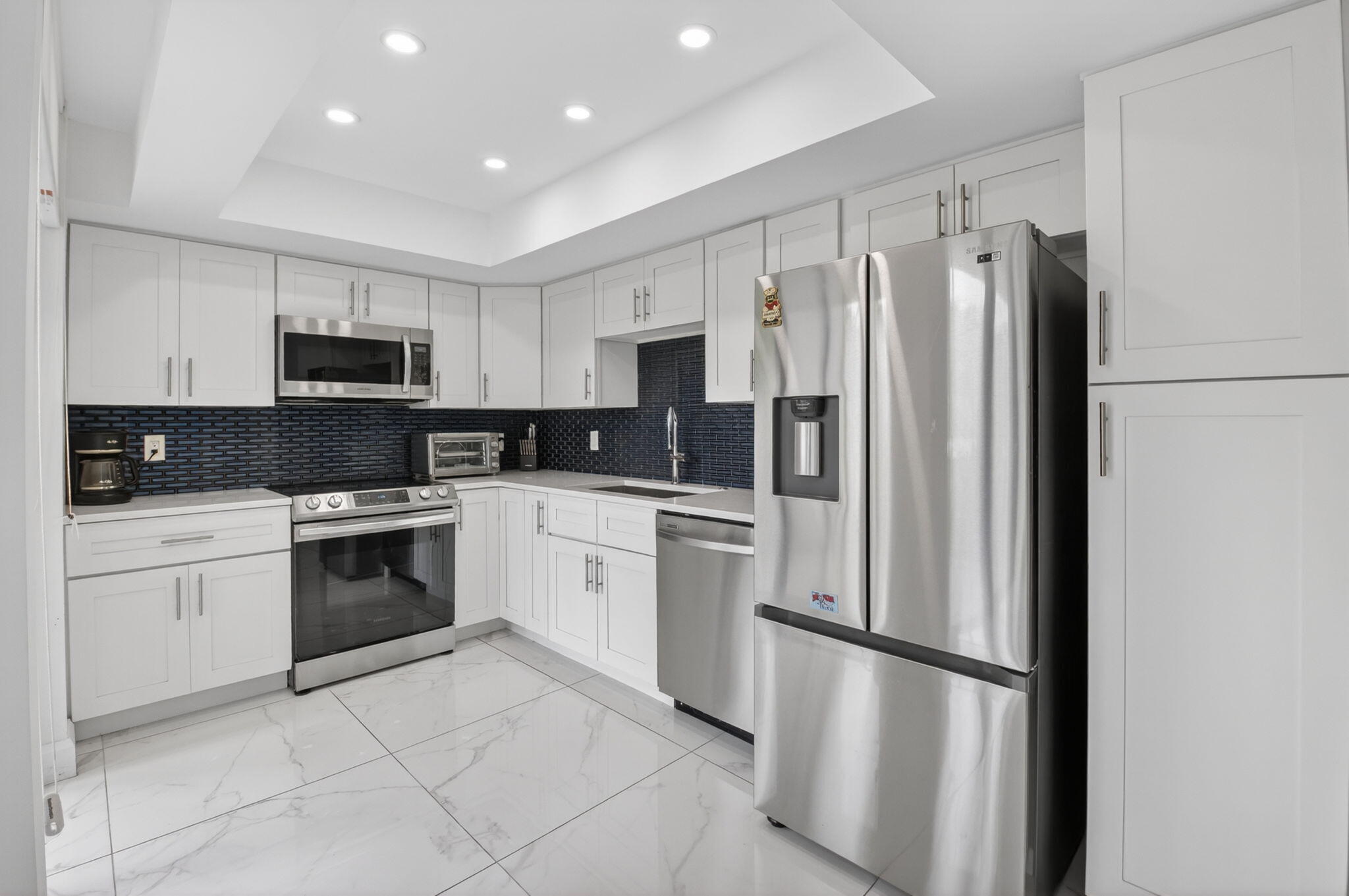 WILLOW WOOD MIDRISE CONDO - Residential