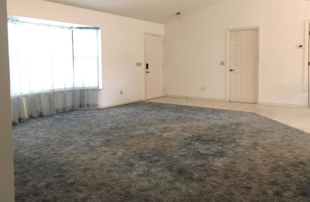 Photo of 8108 Fort Pierce Boulevard, Fort Pierce, FL 34951 (MLS # R11005479)