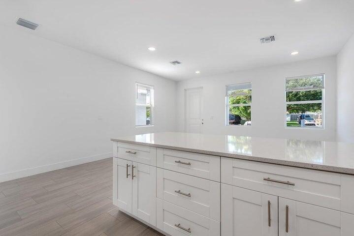 GRIFFINTOWN TWO - Residential