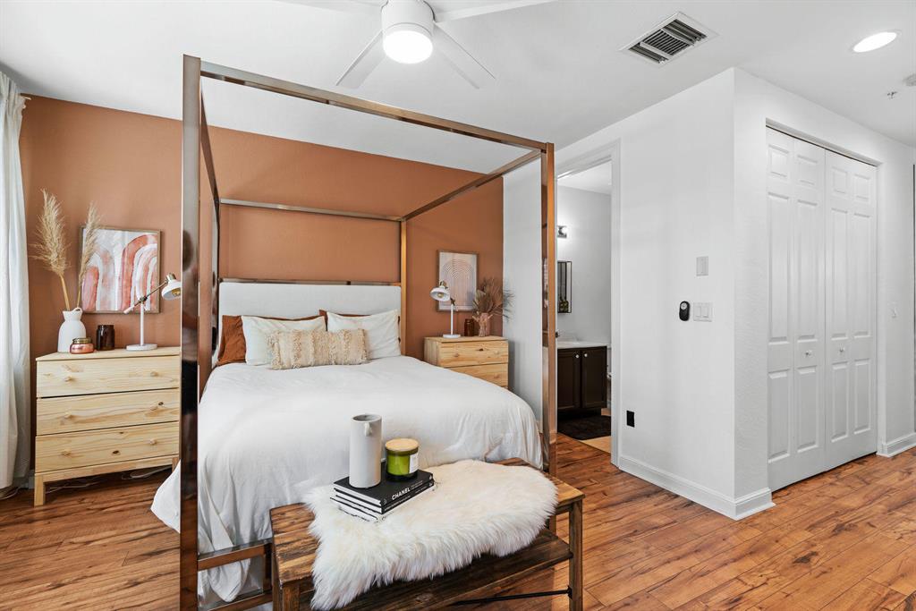 CITYSIDE CONDO - Residential