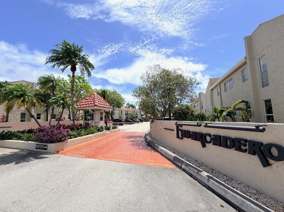 EMBARCADERO CONDO - Residential