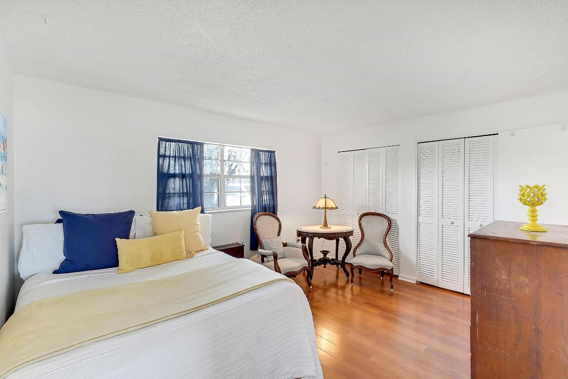 Wilshire North - Dolphin Point - Residential