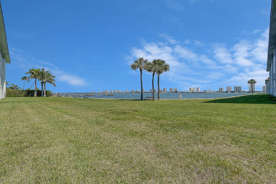 Wilshire North - Dolphin Point - Residential