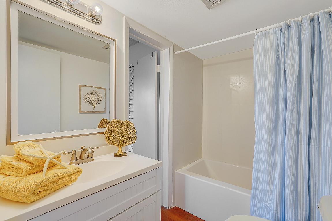 Wilshire North - Dolphin Point - Residential