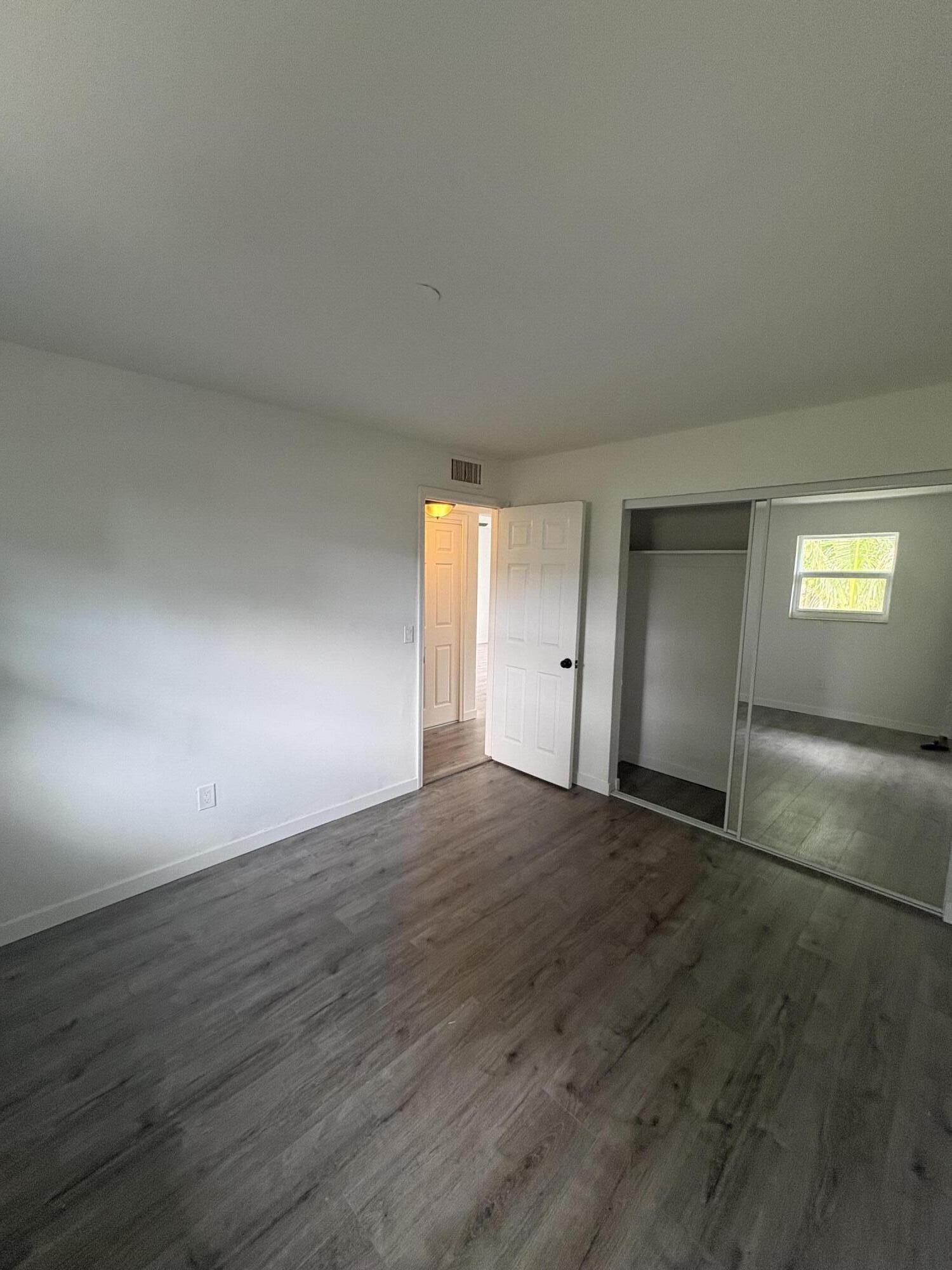 HERNDEN PARK - Residential Income