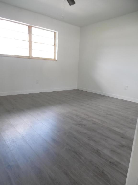 HERNDEN PARK - Residential Income