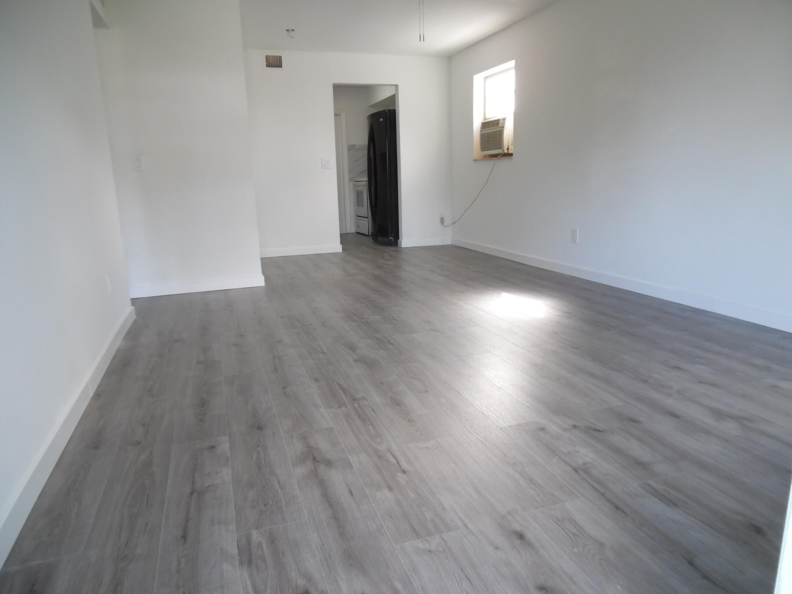 HERNDEN PARK - Residential Income