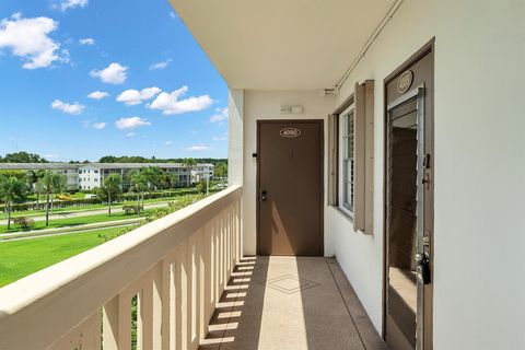 4090 Guildford E Boca Raton FL 33434