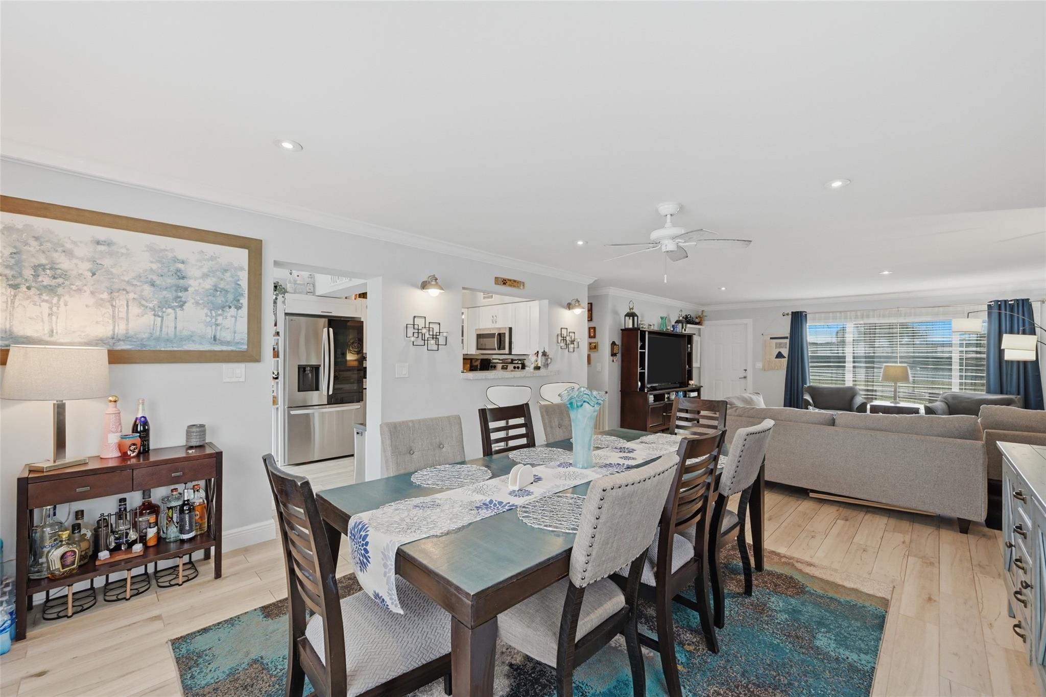 PALM BEACH RIDGE - Residential