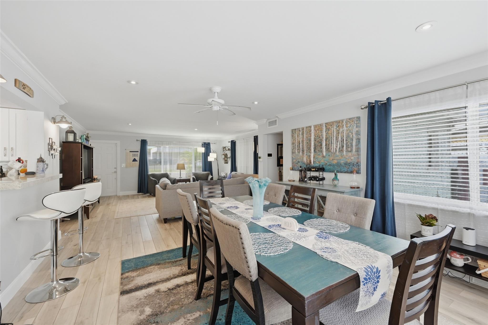 PALM BEACH RIDGE - Residential