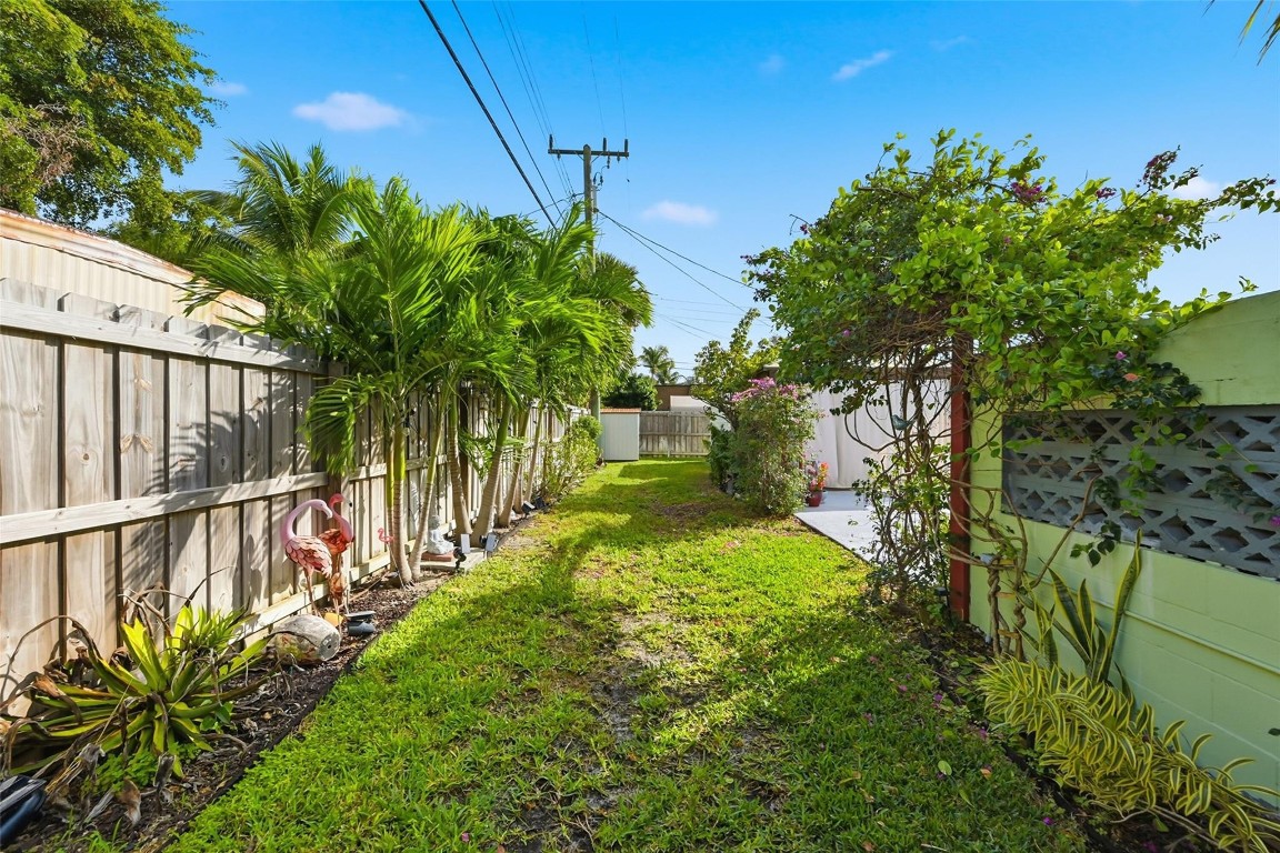 PALM BEACH RIDGE - Residential