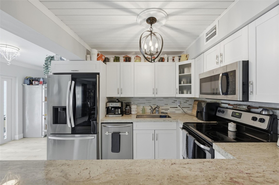 PALM BEACH RIDGE - Residential