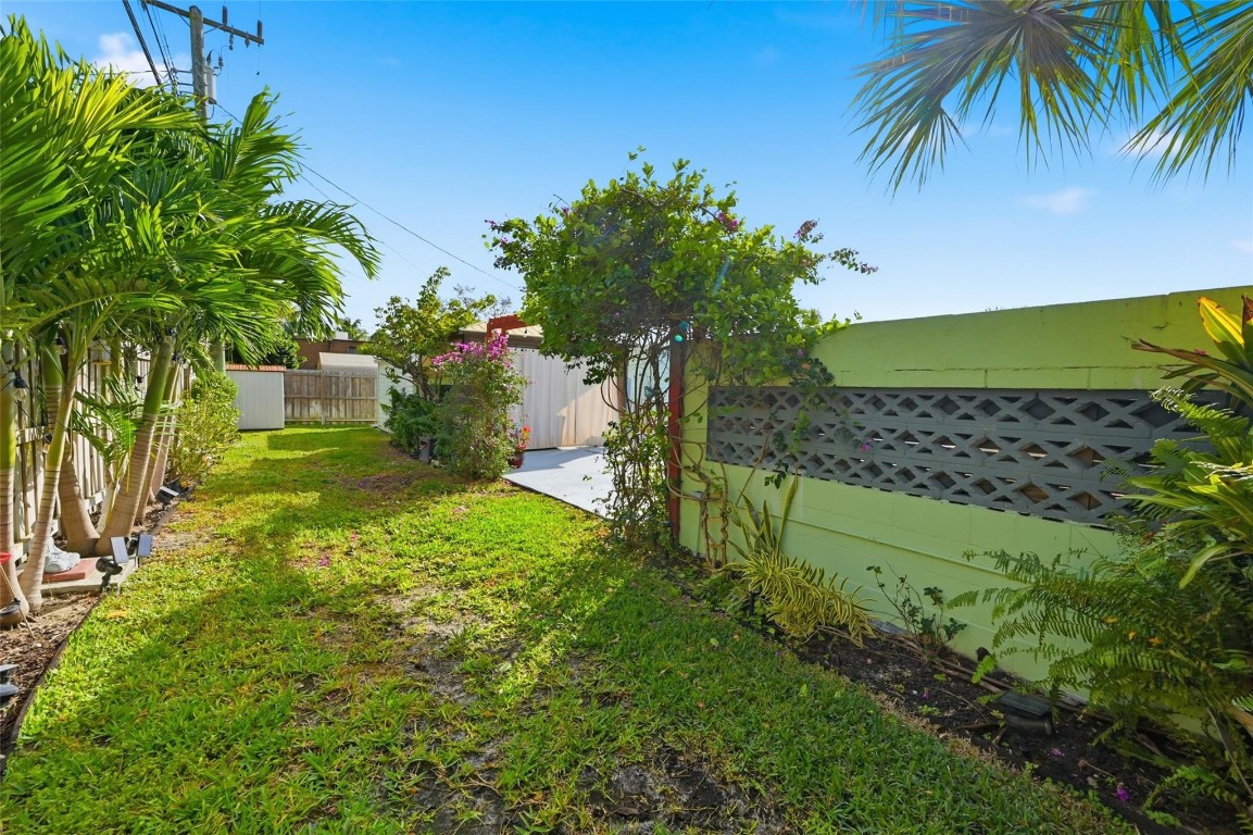 PALM BEACH RIDGE - Residential