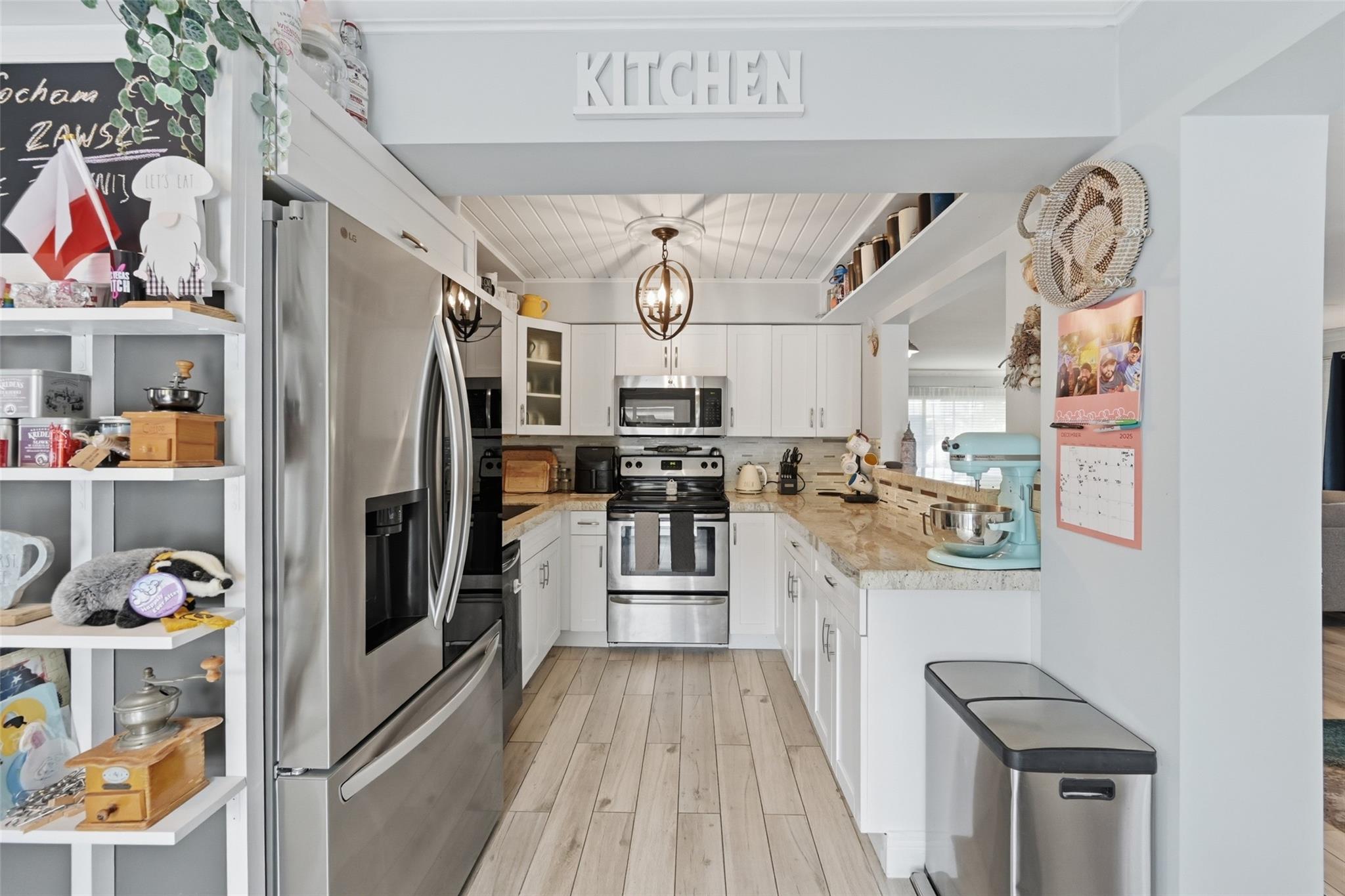 PALM BEACH RIDGE - Residential