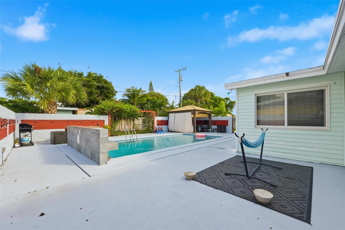 PALM BEACH RIDGE - Residential