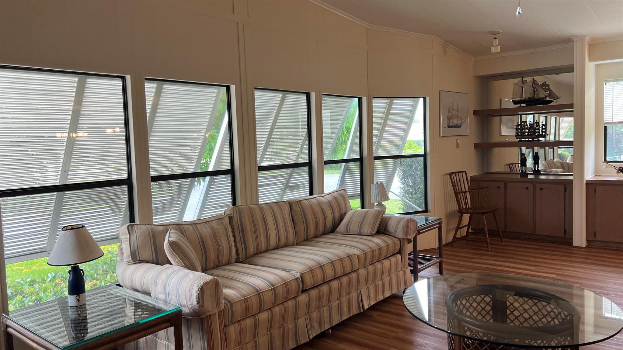 7761 SE Shenandoah Drive, Hobe Sound, FL, 33455/$265,000 1 7761 SE Shenandoah Drive